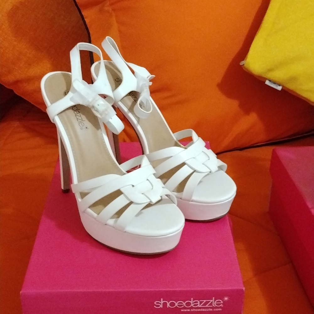White 6 inch heeled sandal size Woman's 8
